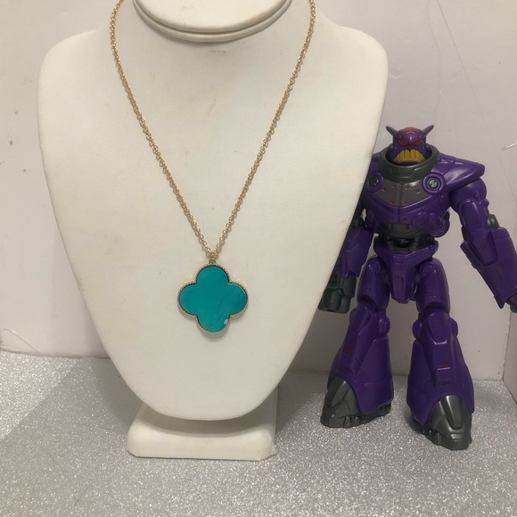 BLUE FLOWER NECKLACE HALF PRICE OFFER SALE - Picture 5 of 7